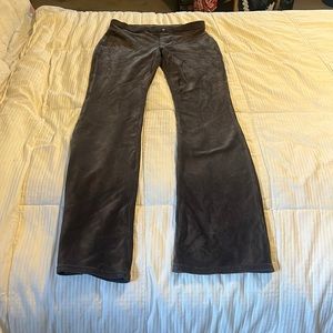 Hue gray grey corduroy Leggins from Dillards gently used.  Flare; bootcut.